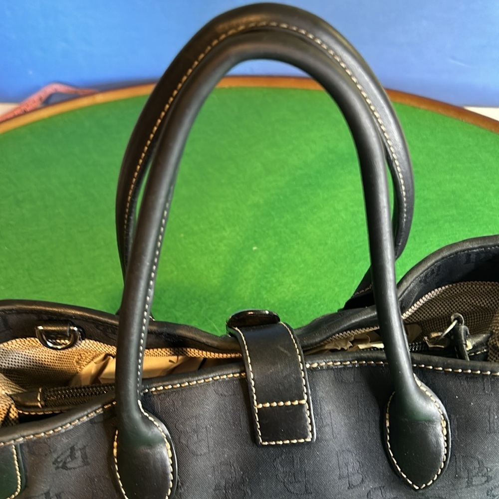 DOONEY & BOURKE SIGNATURE BLACK CANVAS SHOULDER HAND BAG TOTE #K1068110 - Picture 3 of 16